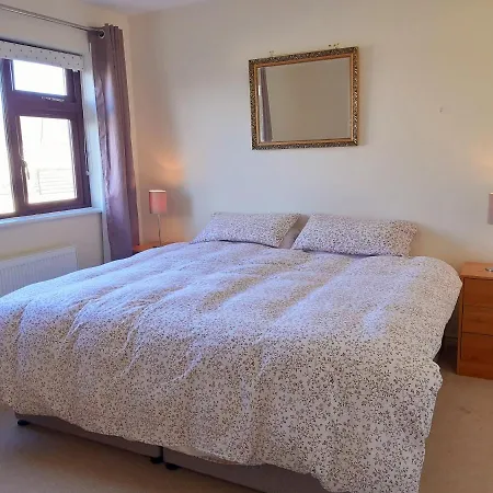 Budget - Knocknacarra, * Galway